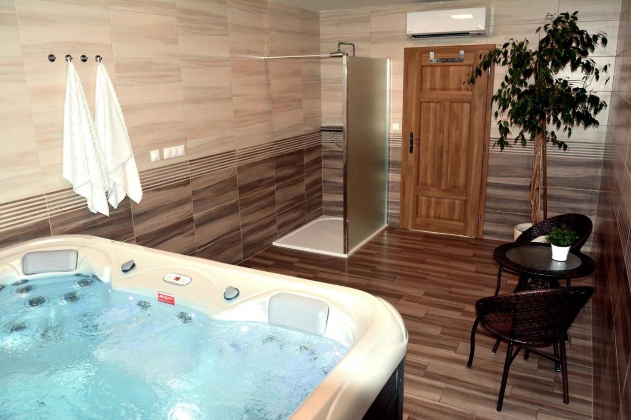 Veverske Kninice Apartmany U Kotacku מראה חיצוני תמונה